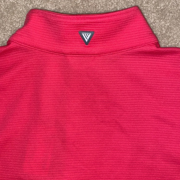 Levelwear NWT pullover - Picture 11 of 11